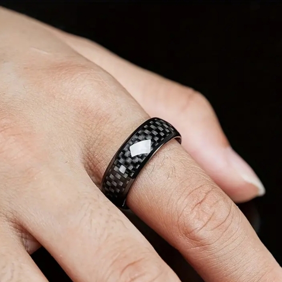 Mens Carbon Fiber Tungsten Ring Size 9 or 10 - Picture 4 of 4